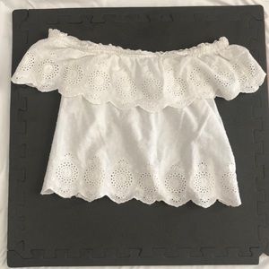 American Eagle off the shoulder top